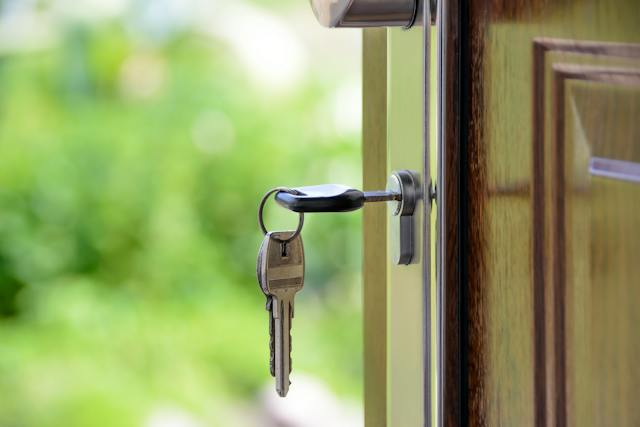 Une maison en vente attendant son nouveau propriétaire.